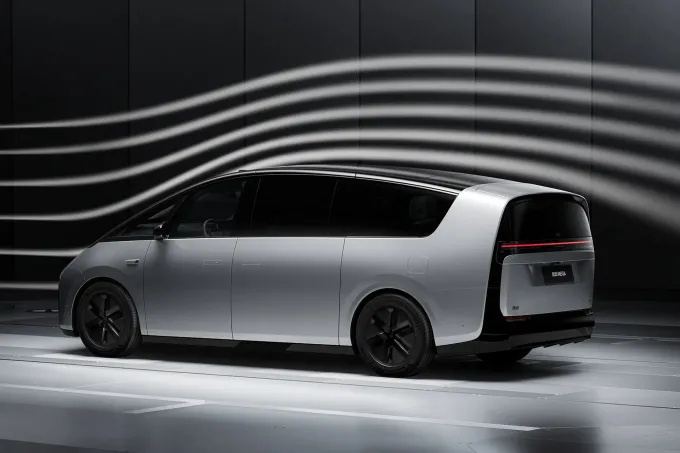 5 pintu listrik 7 kursi MPV 700km Long Range MPV EV Car Lixiang Mega 3